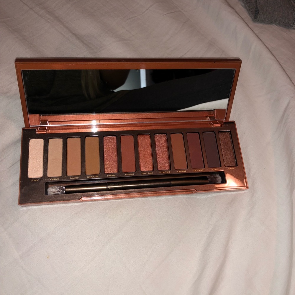 Urban decay naked heat palette